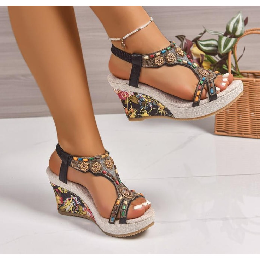 صندل نسائي جلدي صيفي أنيق بكعب - مراجعة Summer Clothing On Sale وسعره