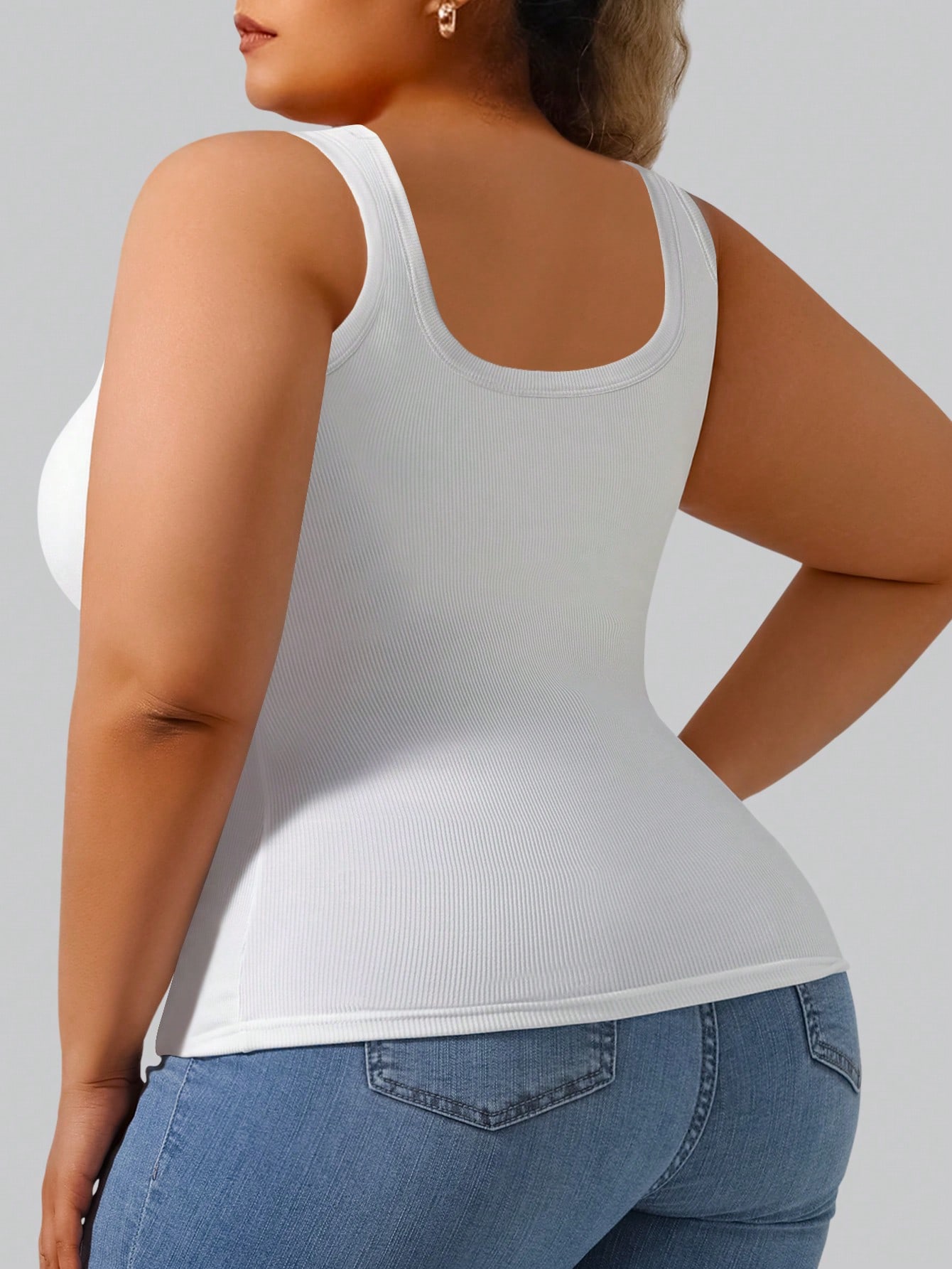 قميص نسائي بدون أكمام ذو رقبة  - مراجعة Summer Upf Clothing وسعره